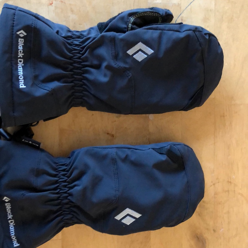 Mittens never worn